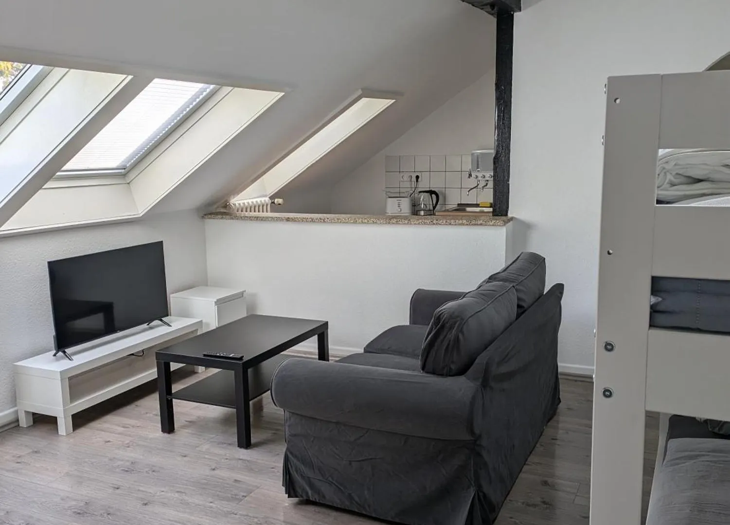 Interaktiv Appartements In Ratingen - Duesseldorferstrasse