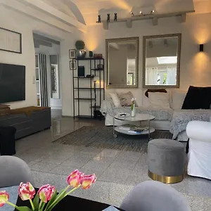  Ferienhaus Casaverde Koeln